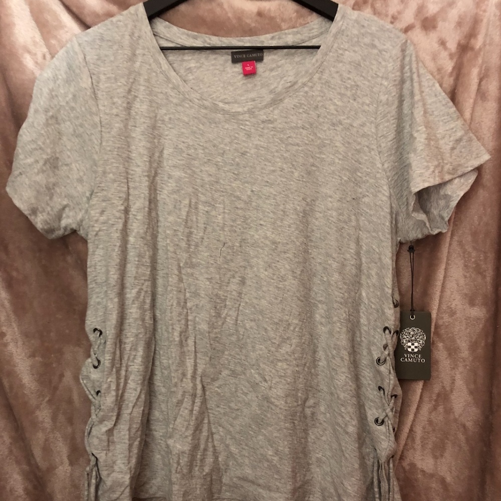 NWT Vince Camuto Tee